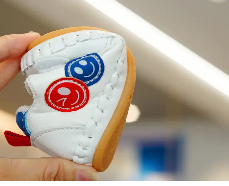 Toddler Shoes White Smiley Non-Slip 0-1Yr — feature 1