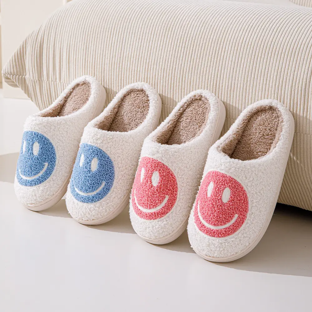 Cross-border popular smiley face cotton slippers men and women couple cotton slippers home indoor cute thick bottom cartoon non-slip slippers