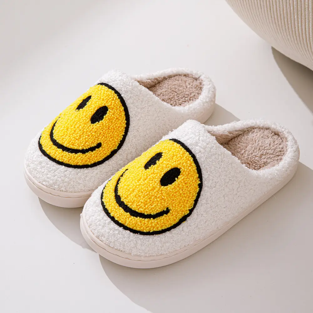 Cross-border popular smiley face cotton slippers men and women couple cotton slippers home indoor cute thick bottom cartoon non-slip slippers