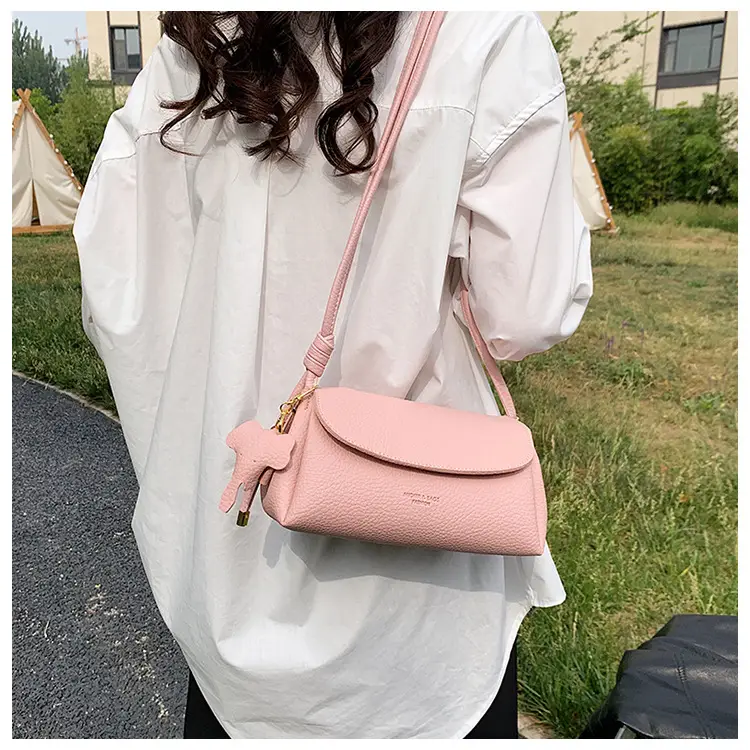 Women's Small Crossbody Bag Brown Leather 2025 — feature 15