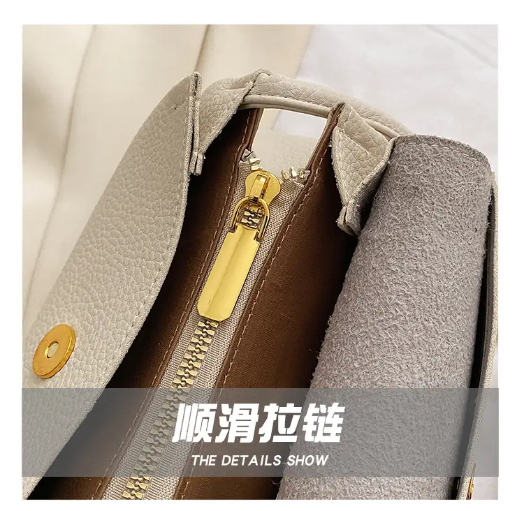 Women's Small Crossbody Bag Brown Leather 2025 — feature 7