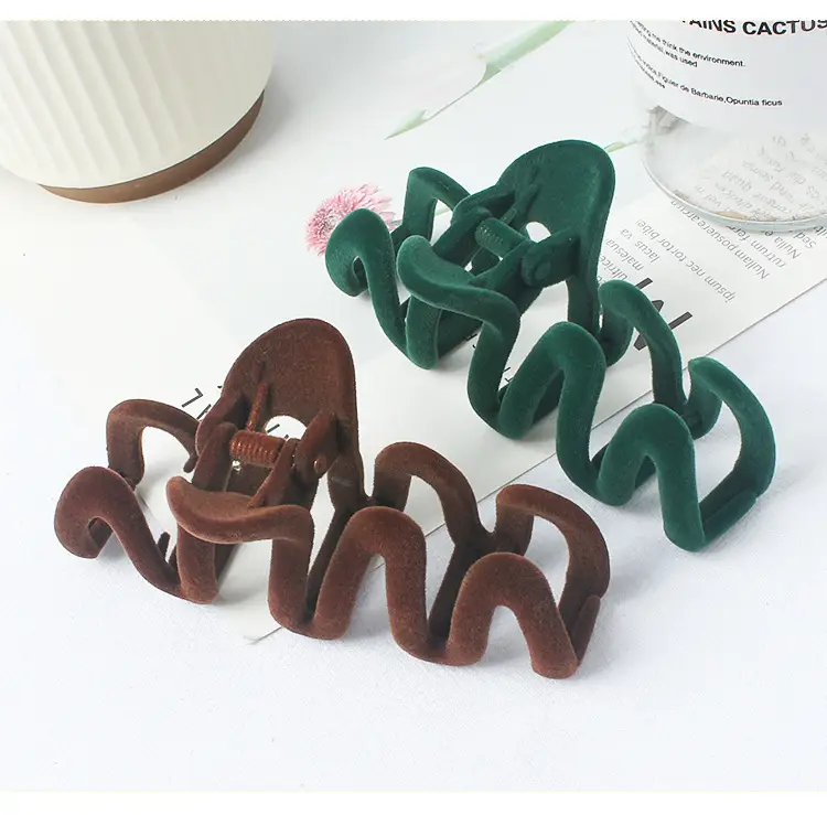 2023 White Deer Flocking Hair Clip Women High-Looking Large Clip — feature 7