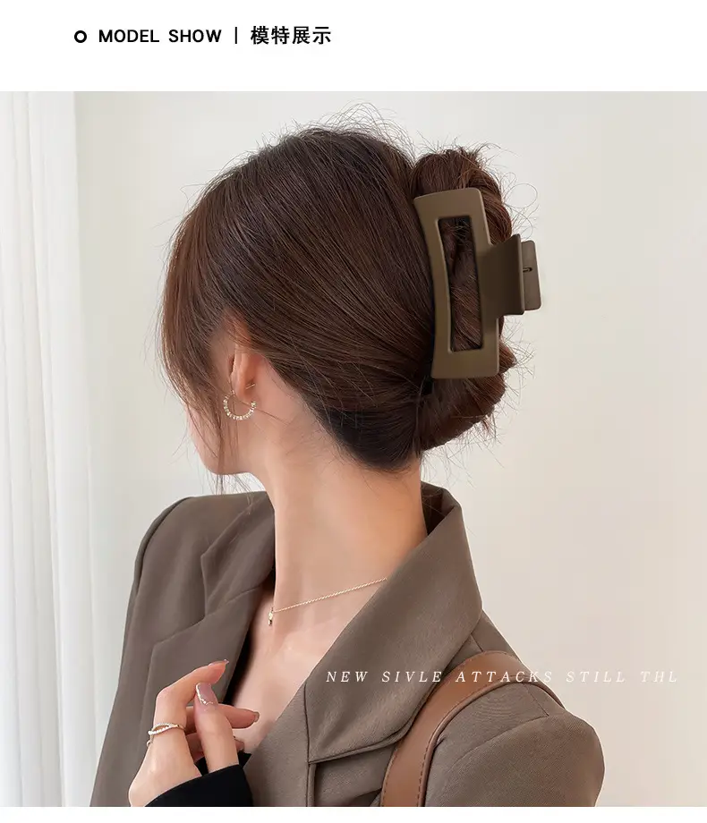 Women's Large Hair Clip Back Head High-Gold Clip — feature 5