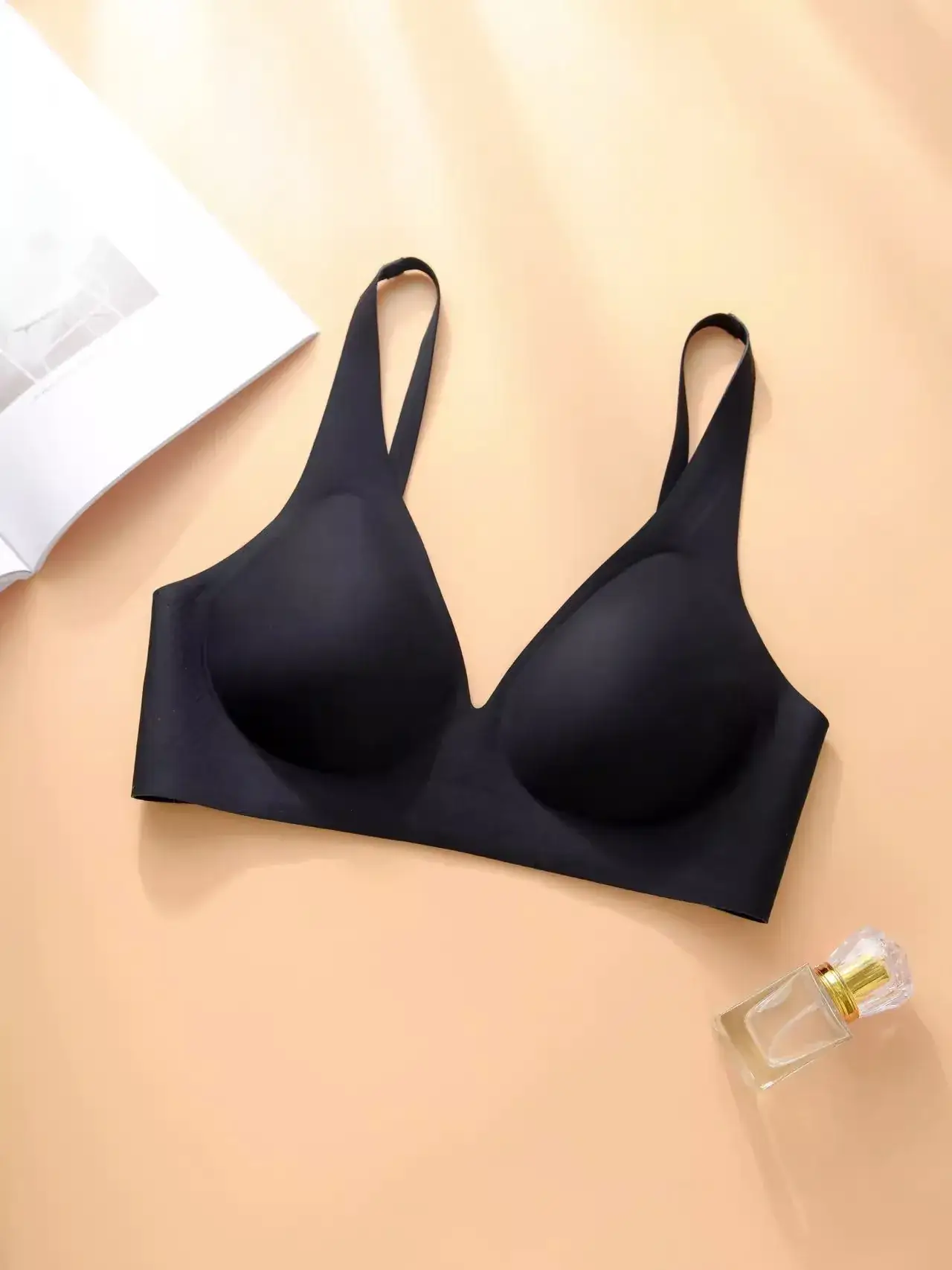 Women's V-Braceled Jelly Push Up Bra Small — feature 14