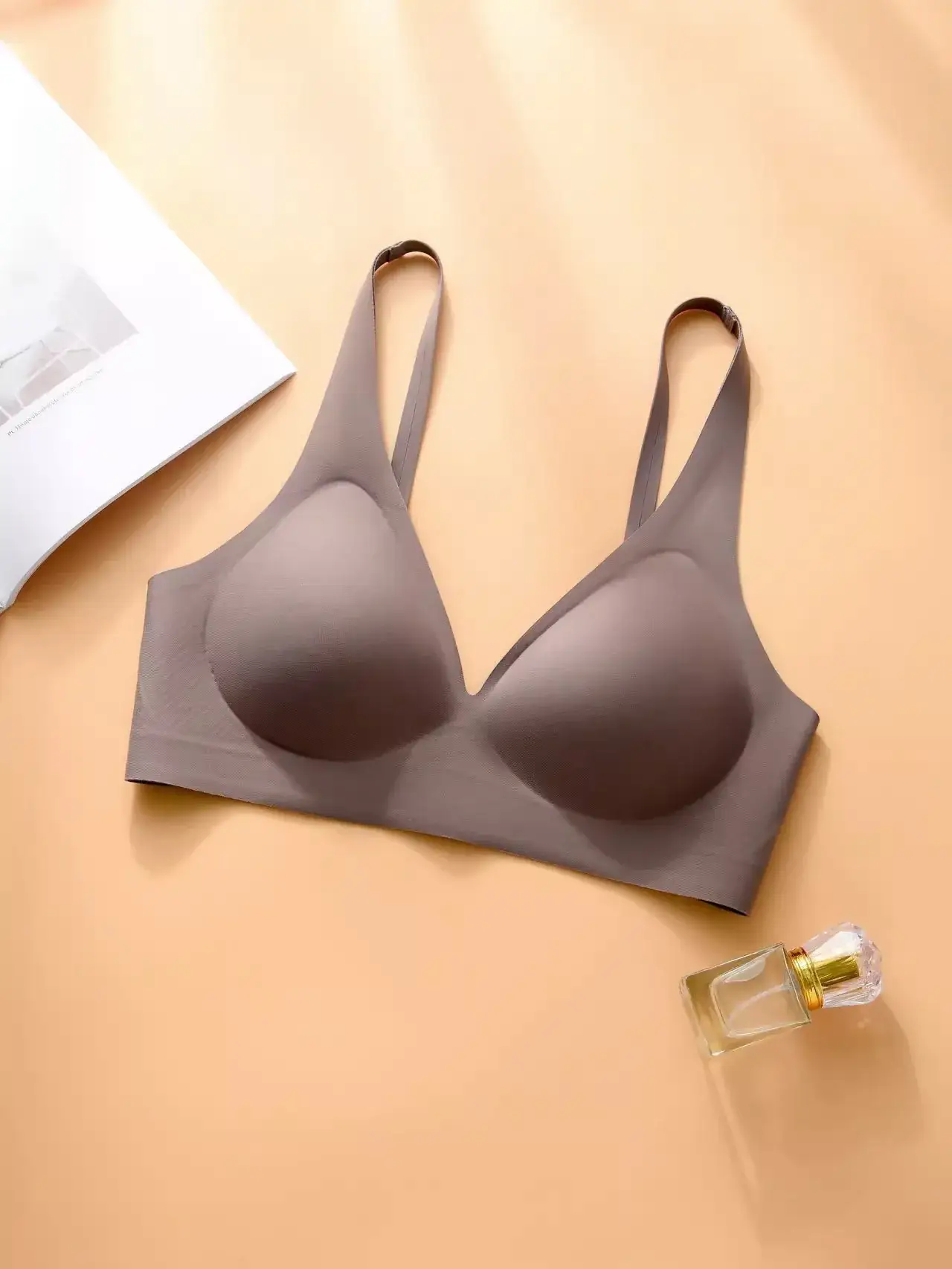 Women's V-Braceled Jelly Push Up Bra Small — feature 17