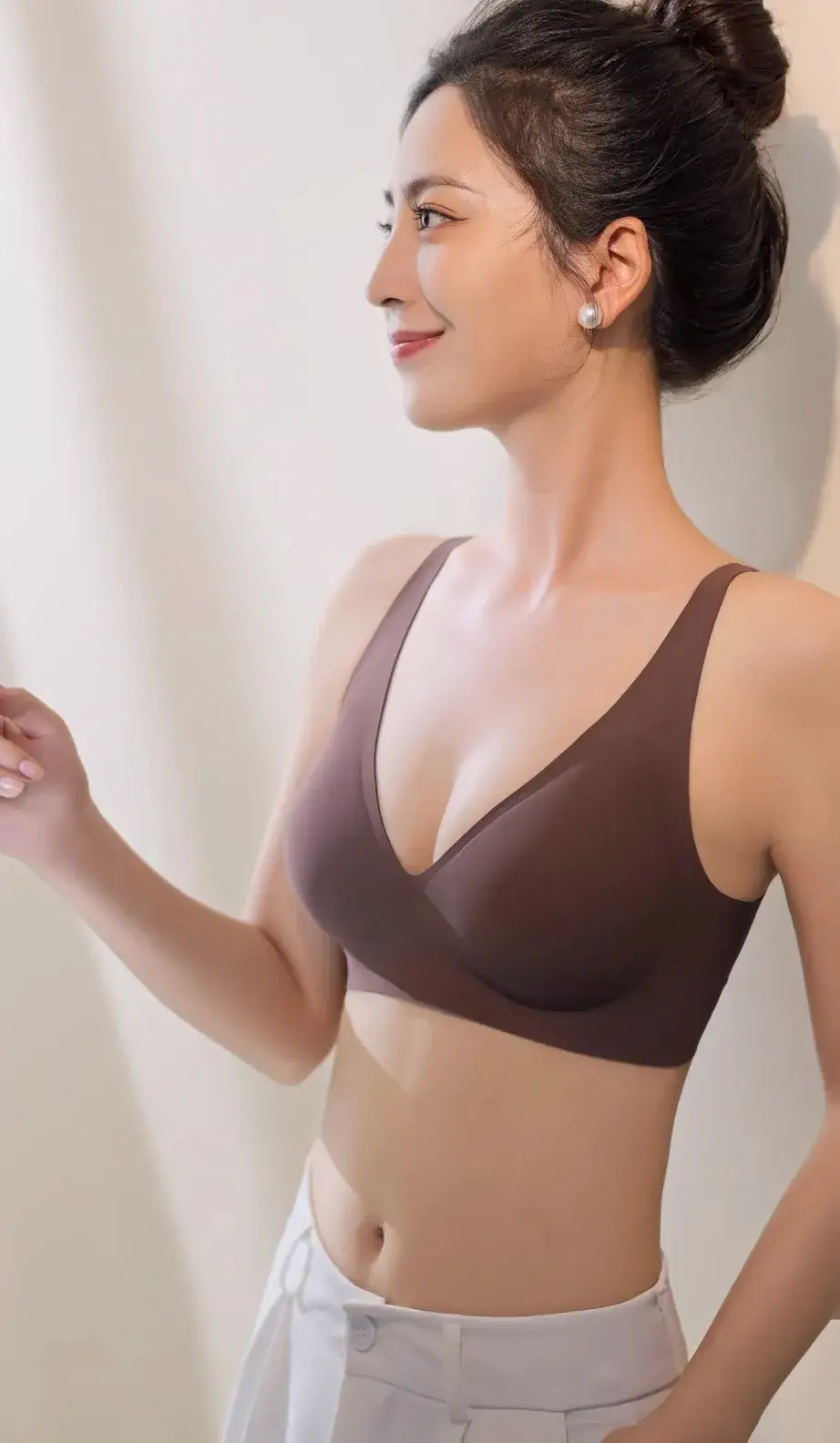 Women's V-Braceled Jelly Push Up Bra Small — feature 7