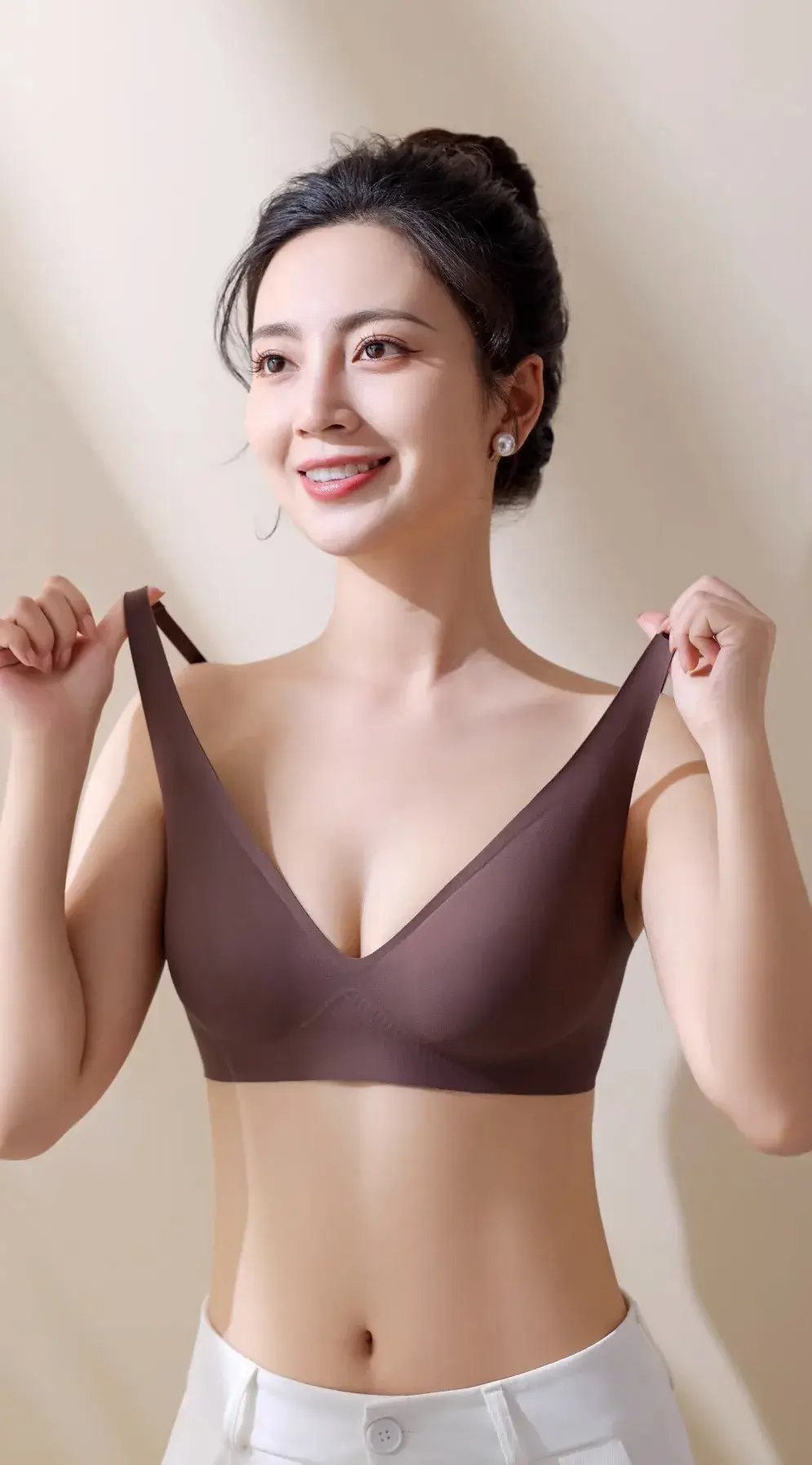 Women's V-Braceled Jelly Push Up Bra Small — feature 8