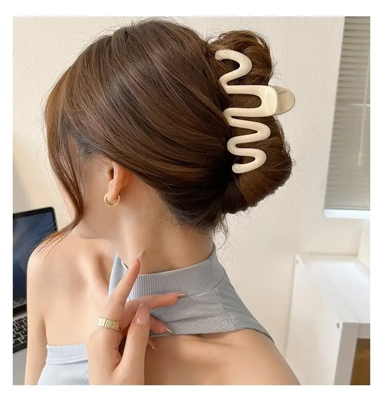 Candy Color Wave Hair Clip for Back Head Updo — feature 6