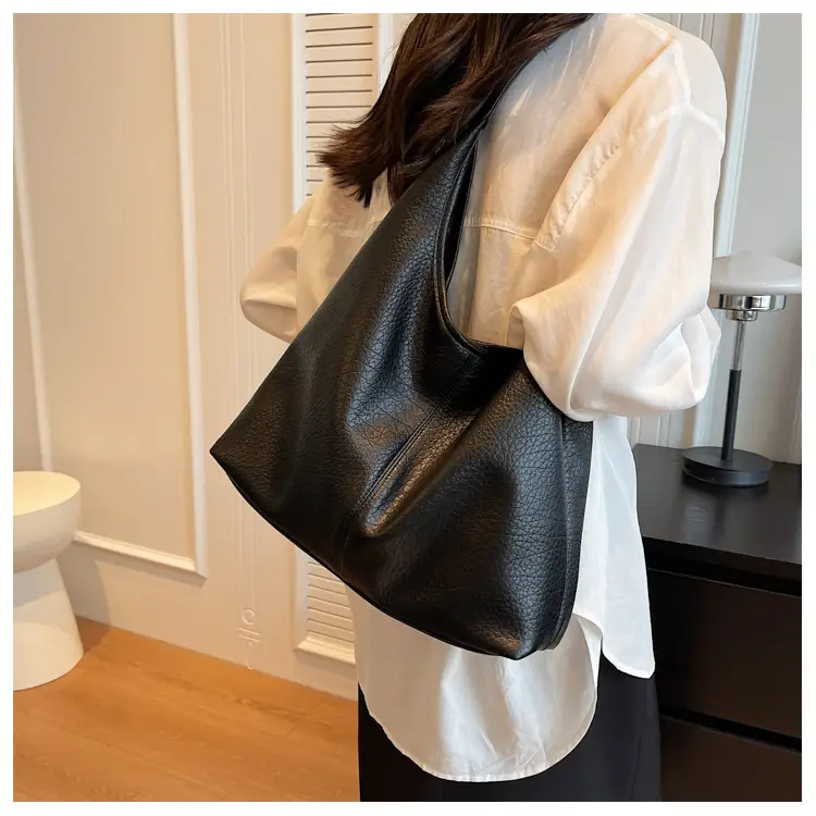 Women Large Capacity Textured Shoulder Bag 2023 — feature 25