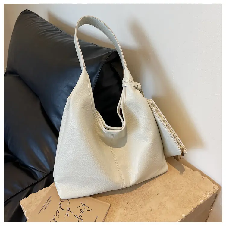 Women Large Capacity Textured Shoulder Bag 2023 — feature 8