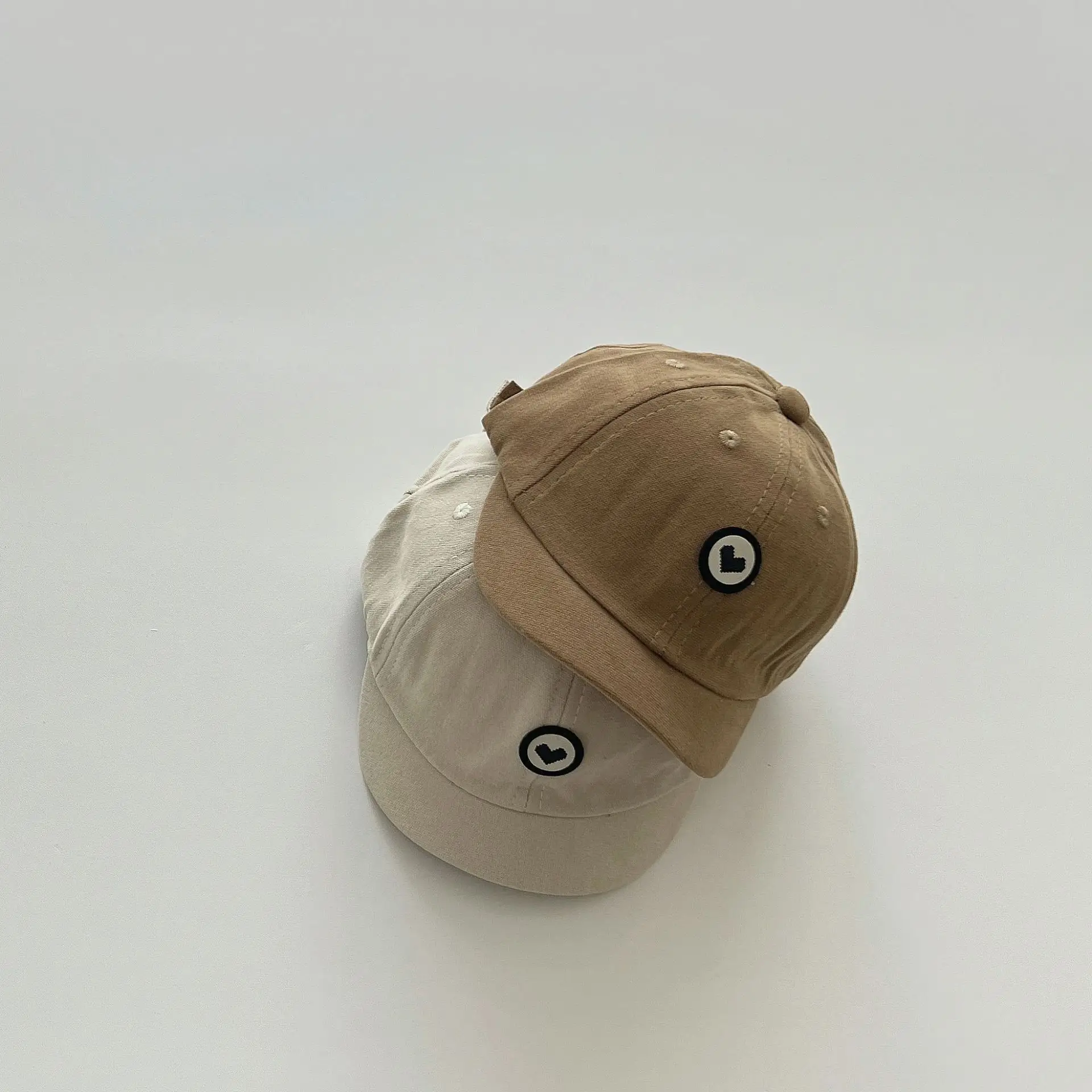 Yipan Baby Cap Autumn Winter 2025 New Versatile Heart Cute Super Cute Kidsren's Short Brim Baby Cap - Image 5