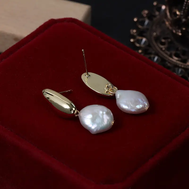 High-end Pearl Earrings Set Gold Plated Wholesale - Image 3