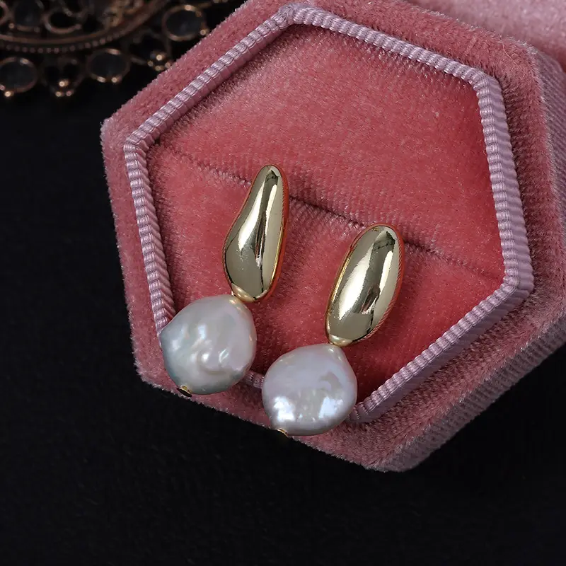 High-end Pearl Earrings Set Gold Plated Wholesale - Image 6