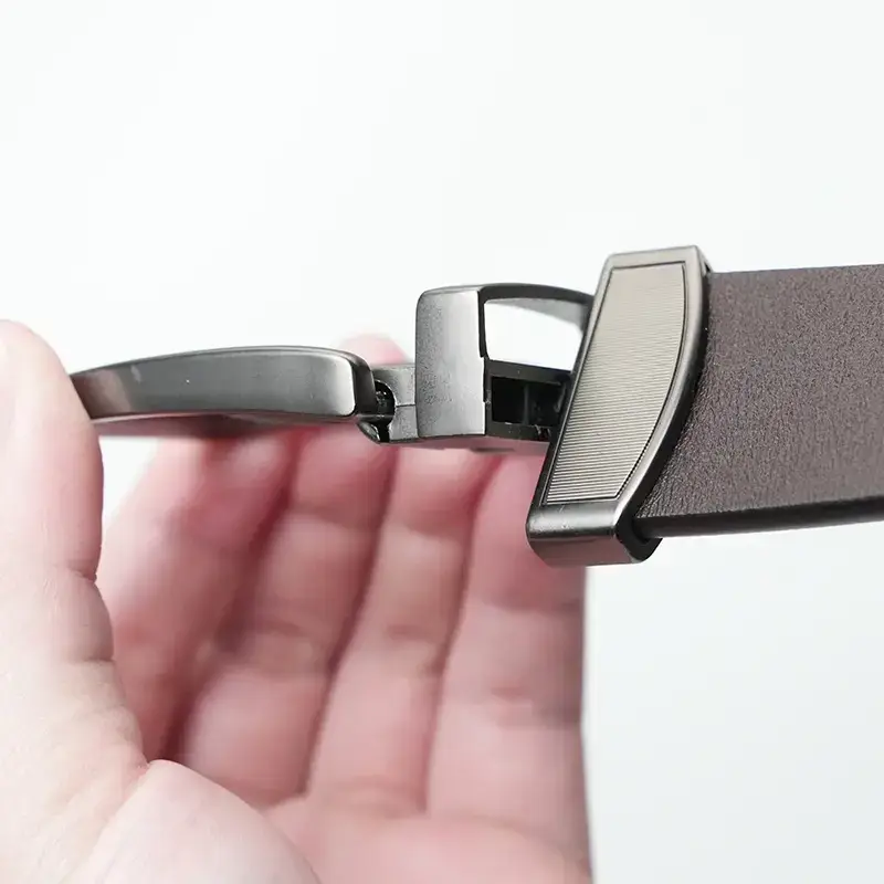Men's New High-End Cowhide Belt with Rotating Pin Buckle - Image 6