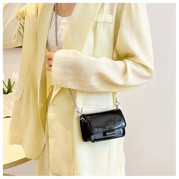 Textured Stone Pattern Chain Bag 2023 Summer — feature 16
