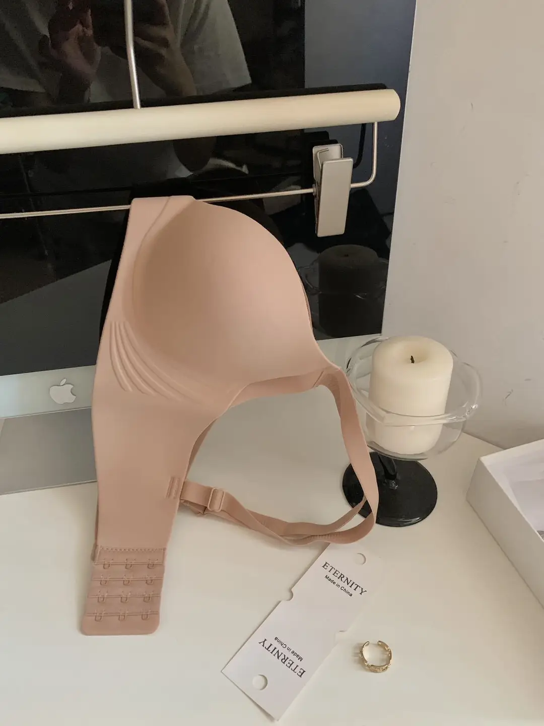 Seamless Underwear no steel ring glossy super soft comfortable soft support anti-sagging large breast bra small thin — feature 16