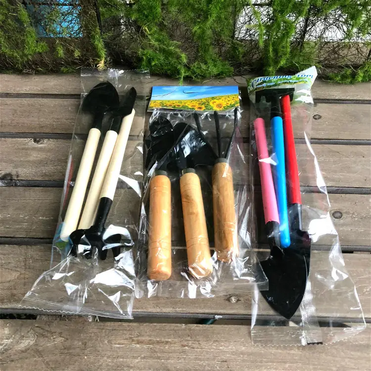 Wholesale garden planting flowers and succulent garden planting tools suit small shovel iron rake gardening three-piece set