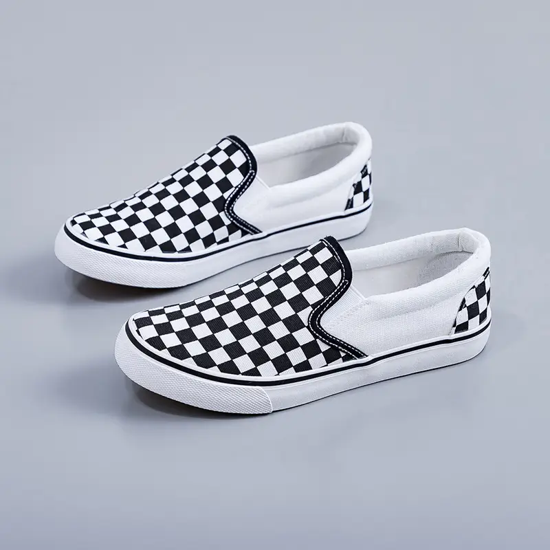 2025 Spring New All-Black Canvas Shoes for Women, Pure Black Flat Work Shoes, Casual Small Black Shoes, Trendy - Image 7
