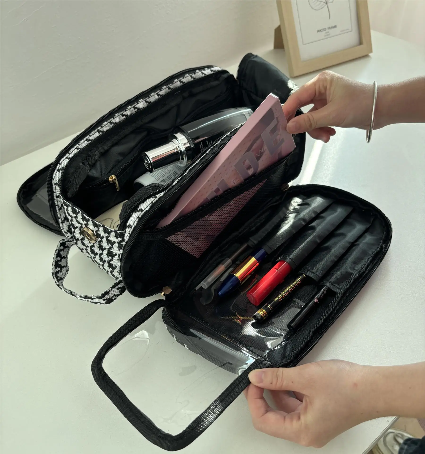 2025 Women's Large Cosmetic Bag Travel Portable Brush Storage — feature 27
