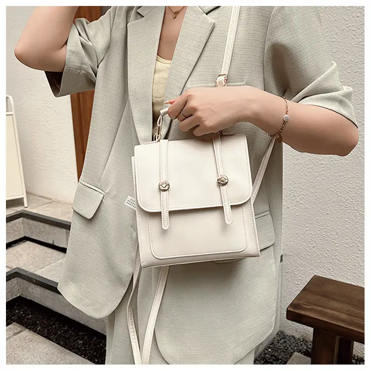 Women's White Leather Shoulder Bag 2023 New — feature 13