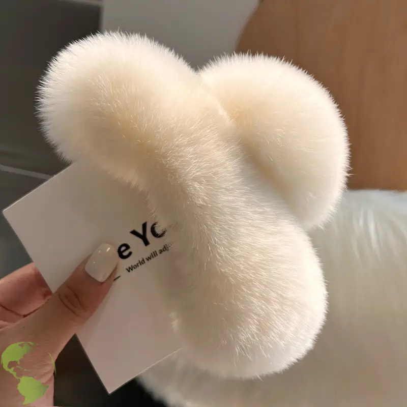 Women Furry Plush Hairpin Clip Blue