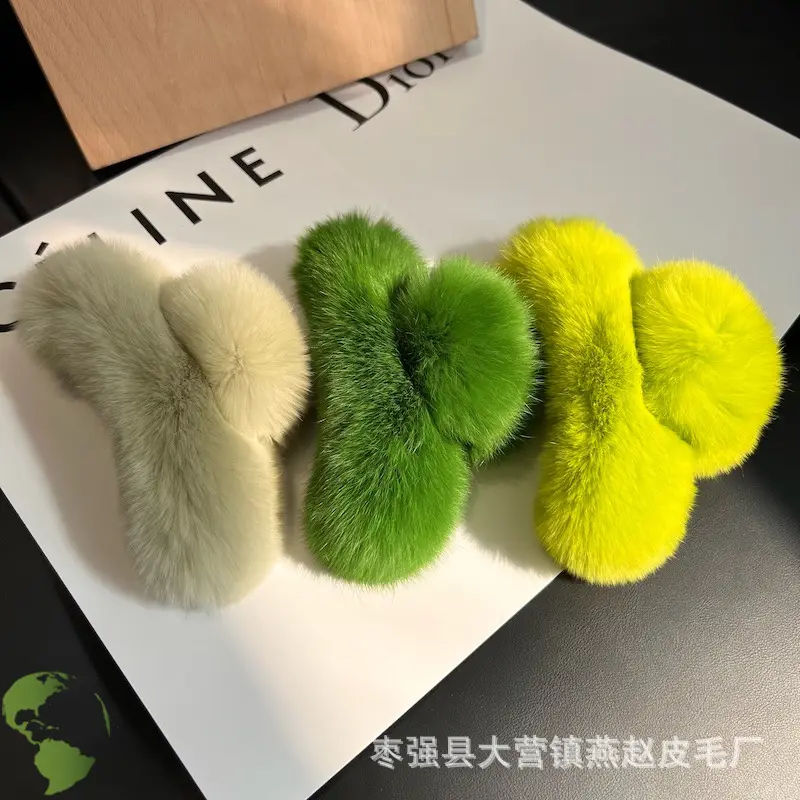 Women Furry Plush Hairpin Clip Blue — feature 1