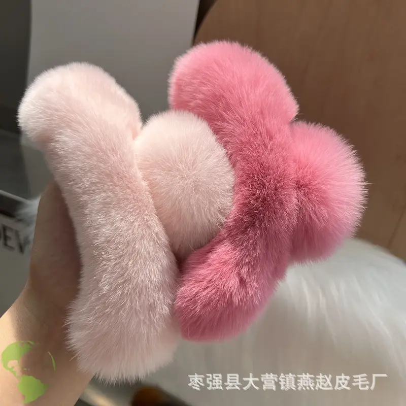 Women Furry Plush Hairpin Clip Blue — feature 11
