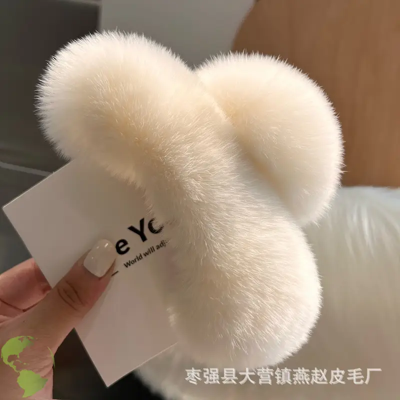 Women Furry Plush Hairpin Clip Blue