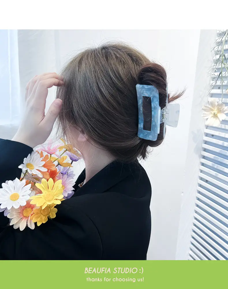 Berphiya Large Acrylic Hair Grab Clip 30g — feature 12
