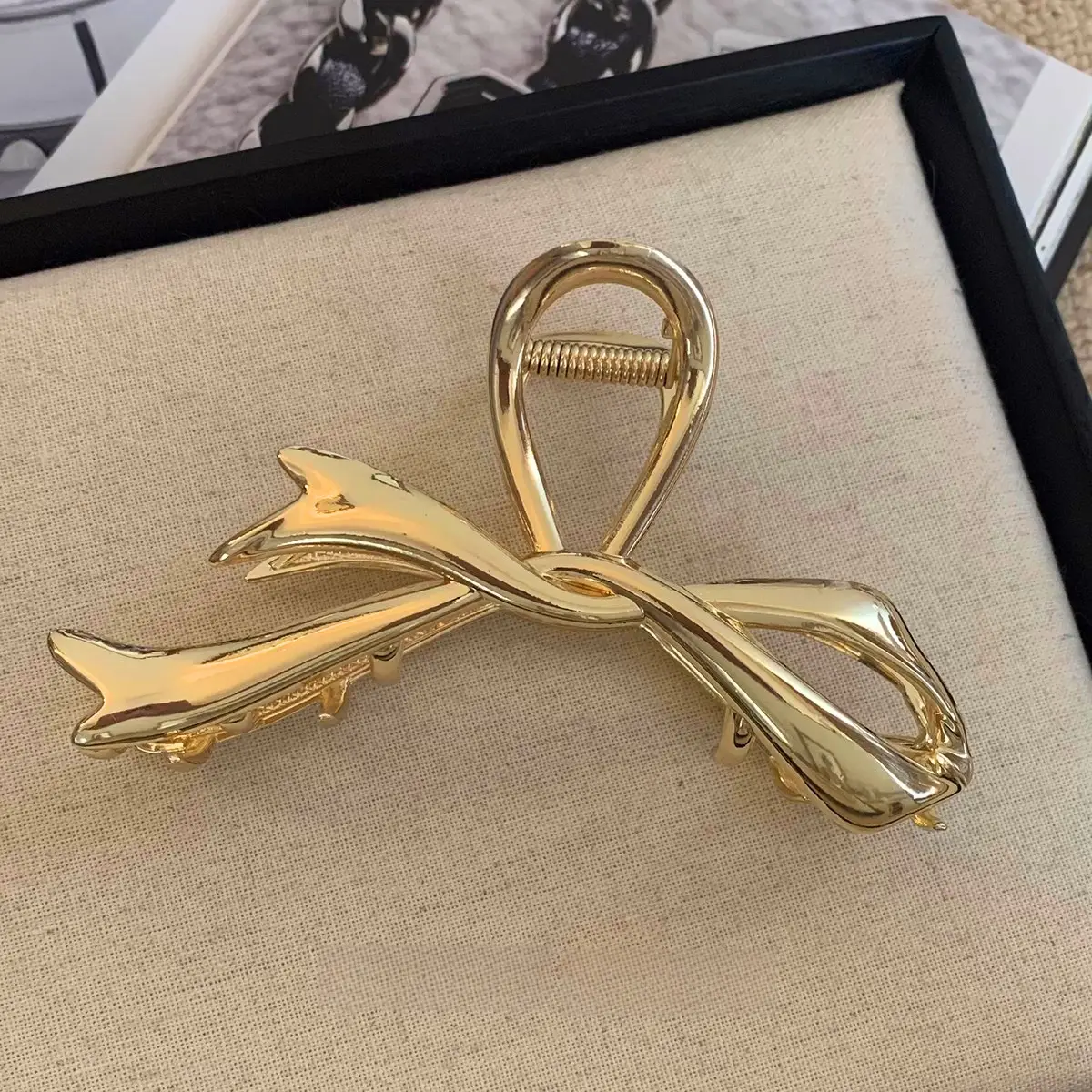 Gold Irregular Bow Hairpin for Women Summer Back Head Updo