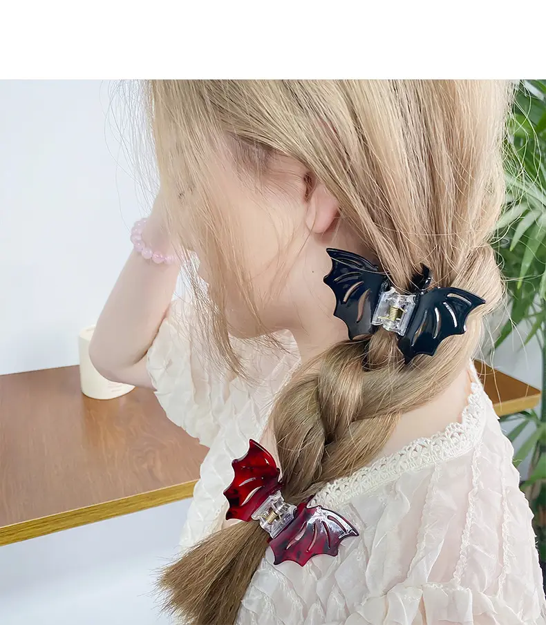 Halloween Bat Hair Clip Red Gothic Style — feature 9
