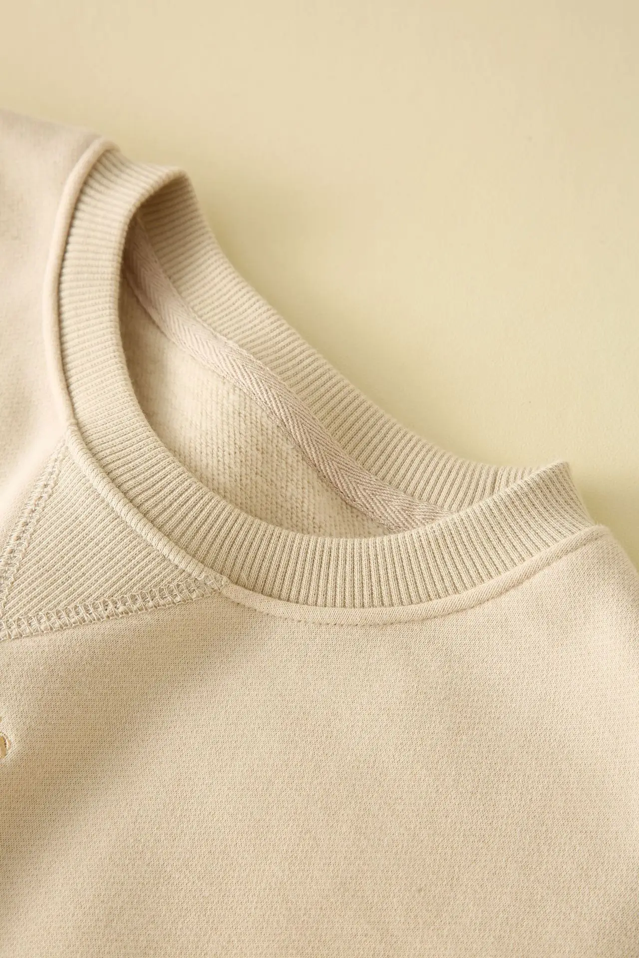Girls Olive Green Sweatshirt Spring New Style — feature 13