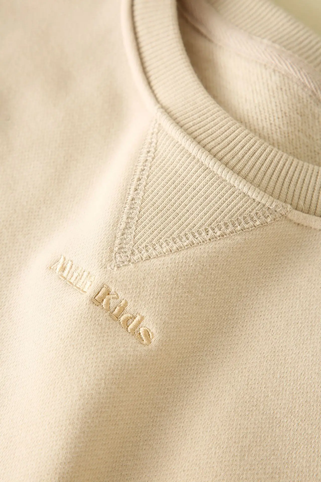 Girls Olive Green Sweatshirt Spring New Style — feature 14