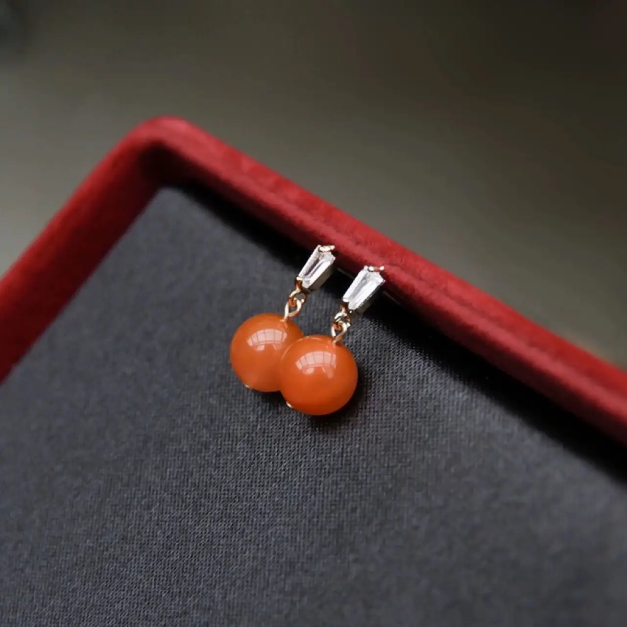 Natural South Red Agate Earrings Festive Chalcedony Round Beads - Image 5