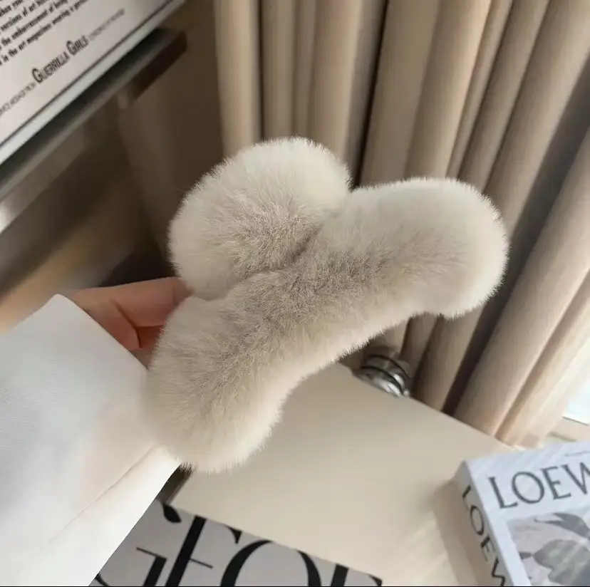 Leopard Print Soft Fur Hair Clips for Women - Image 20