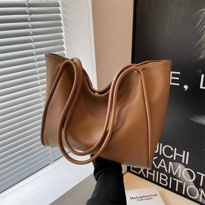 Women Large Capacity Shoulder Bag Beige 2023 - Image 5