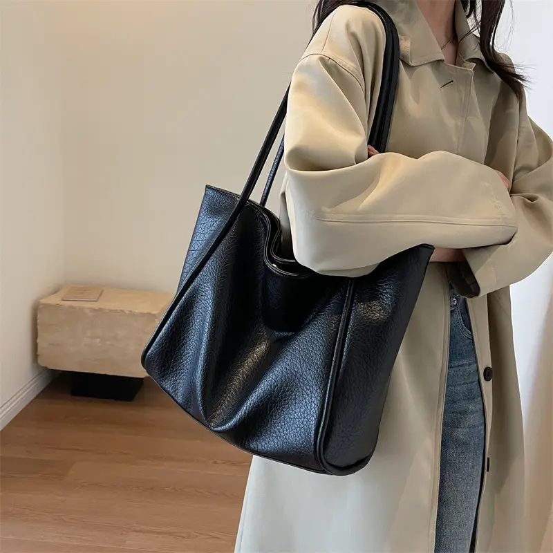 Women Large Capacity Shoulder Bag Beige 2023 - Image 6
