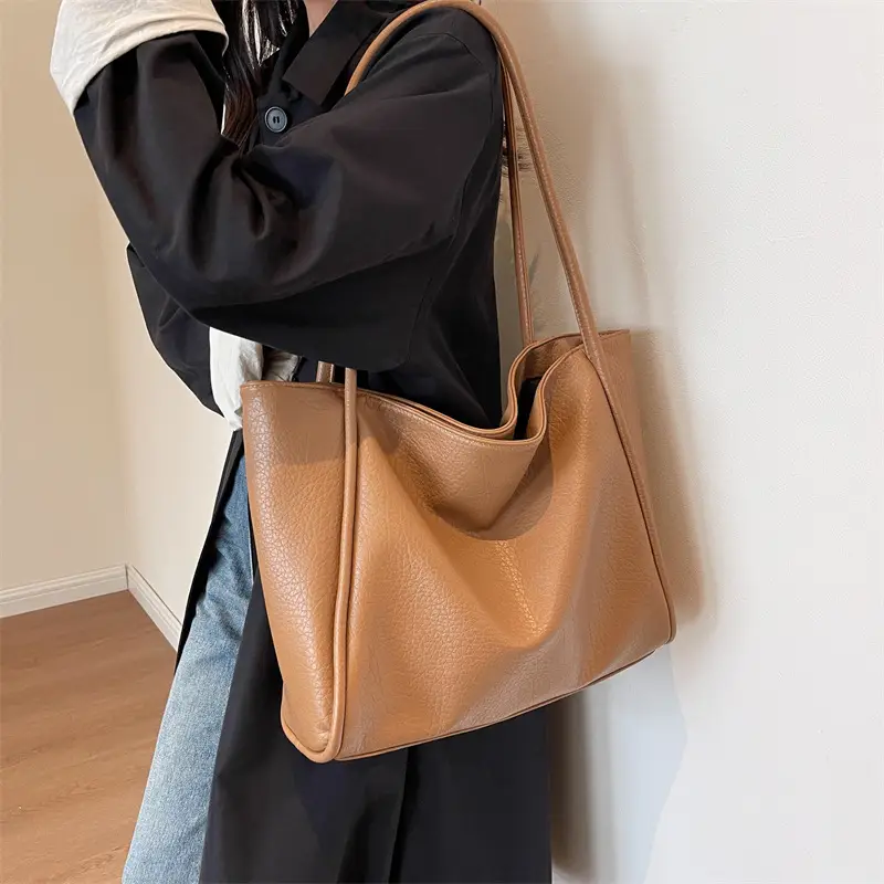 Women Large Capacity Shoulder Bag Beige 2023 - Image 7