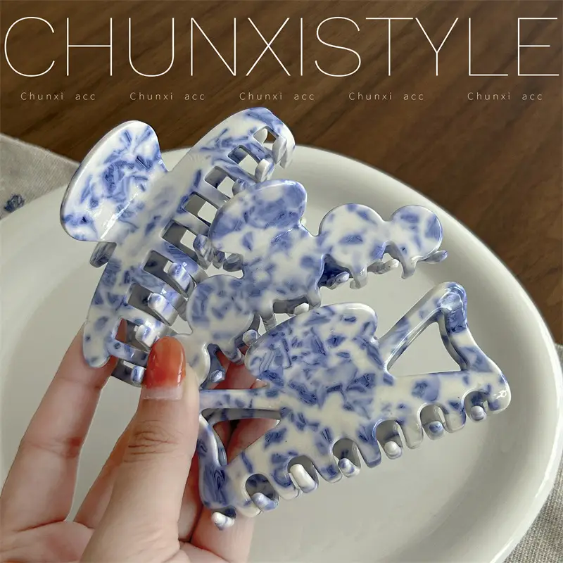 Retro Blue & White Hair Clip Shark Medium Size