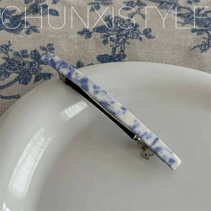 Retro Blue & White Hair Clip Shark Medium Size