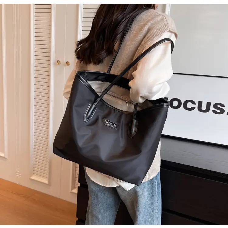 Women's Casual Nylon Shoulder Bag 2023 New Arrival — feature 12
