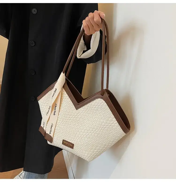 Women Large Capacity Shoulder Bag 2023 New Autumn — feature 36