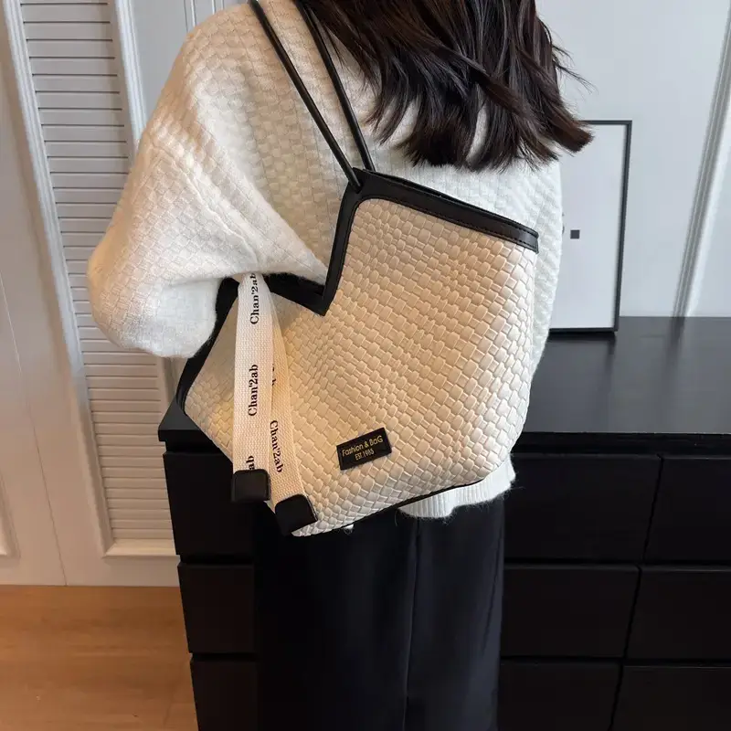 Women Large Capacity Shoulder Bag 2023 New Autumn - Image 2