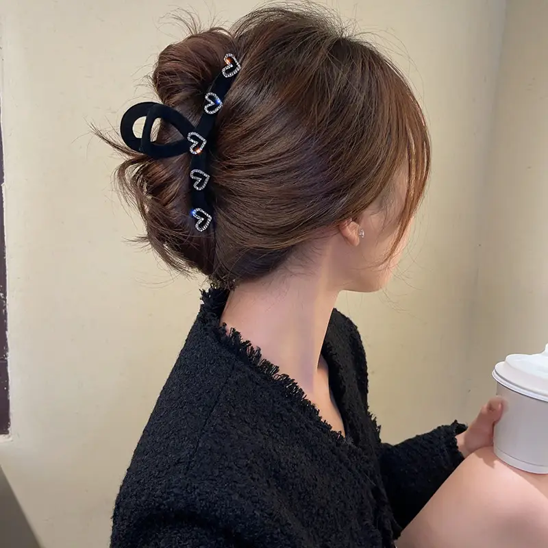 Love Rhinestone Updo Hair Clip with Shark Design — feature 13