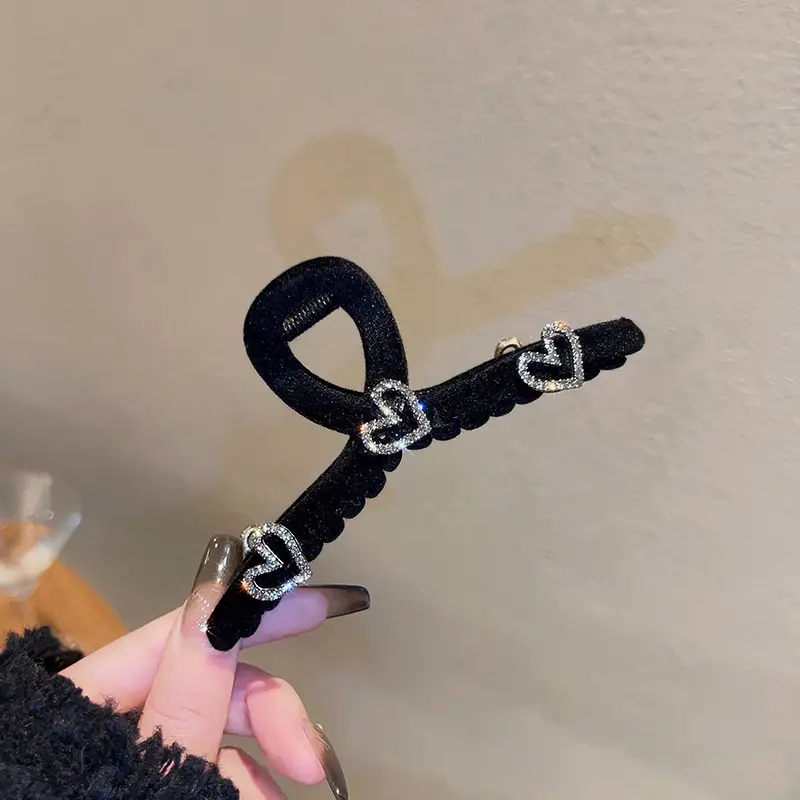 Love Rhinestone Updo Hair Clip with Shark Design — feature 17