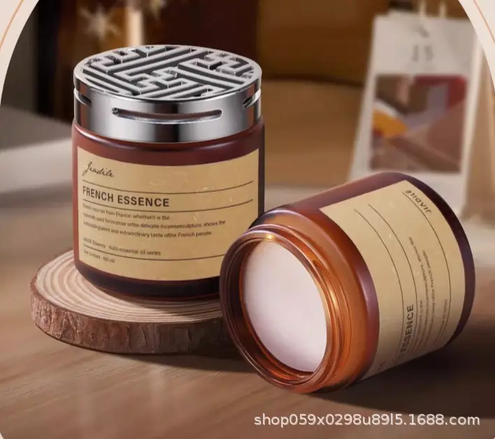 Factory car aromatherapy decoration for men and women high-end car deodorant high-end 2023 New Internet celebrity