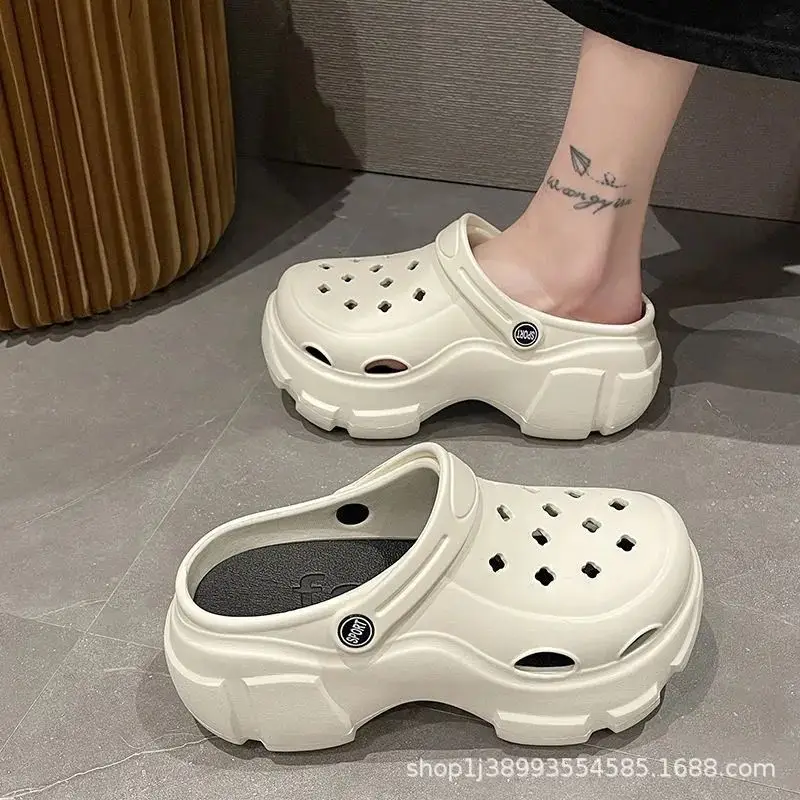 White Hole Shoes 1023