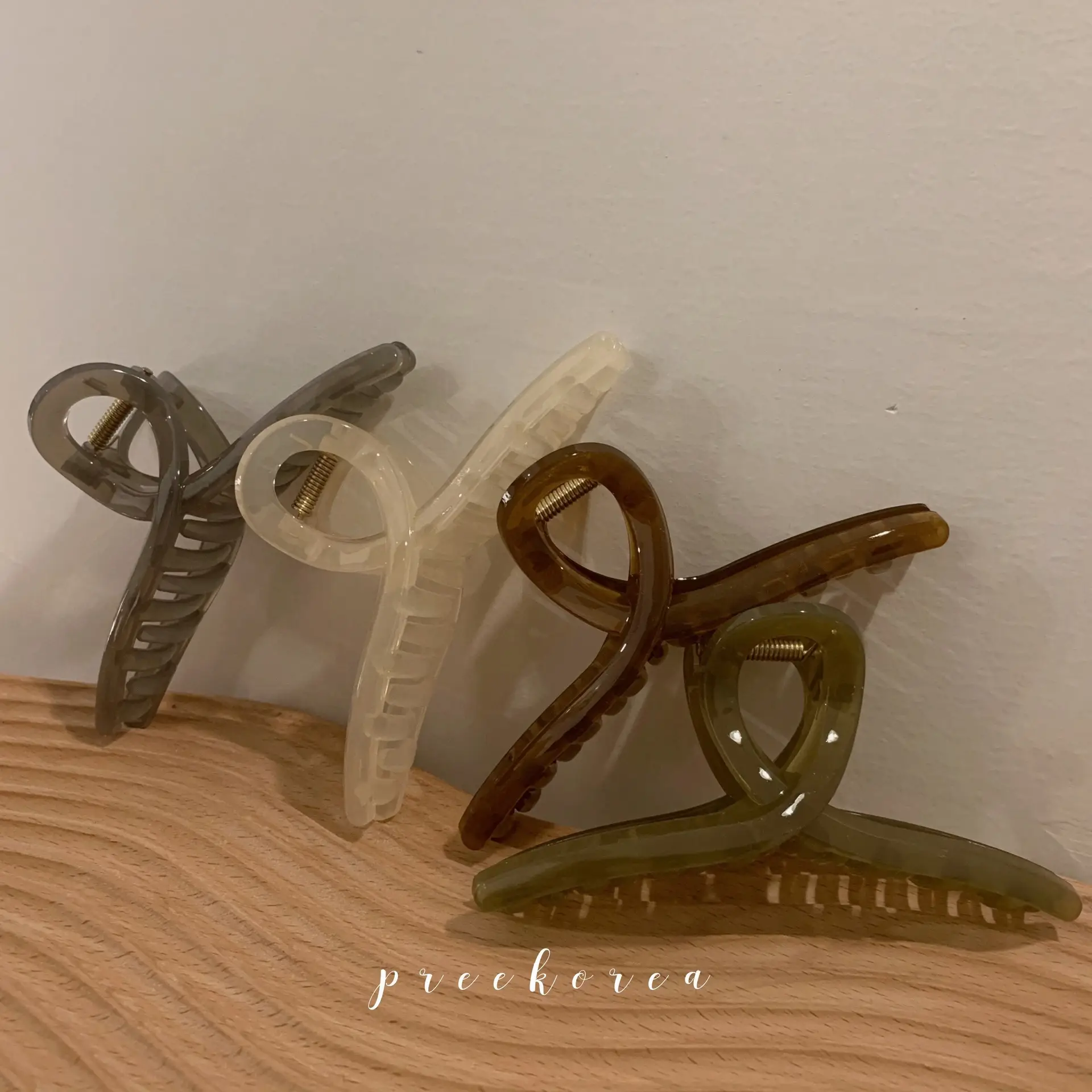 Jelly Color Shark Clip for Bath Back Head — feature 10