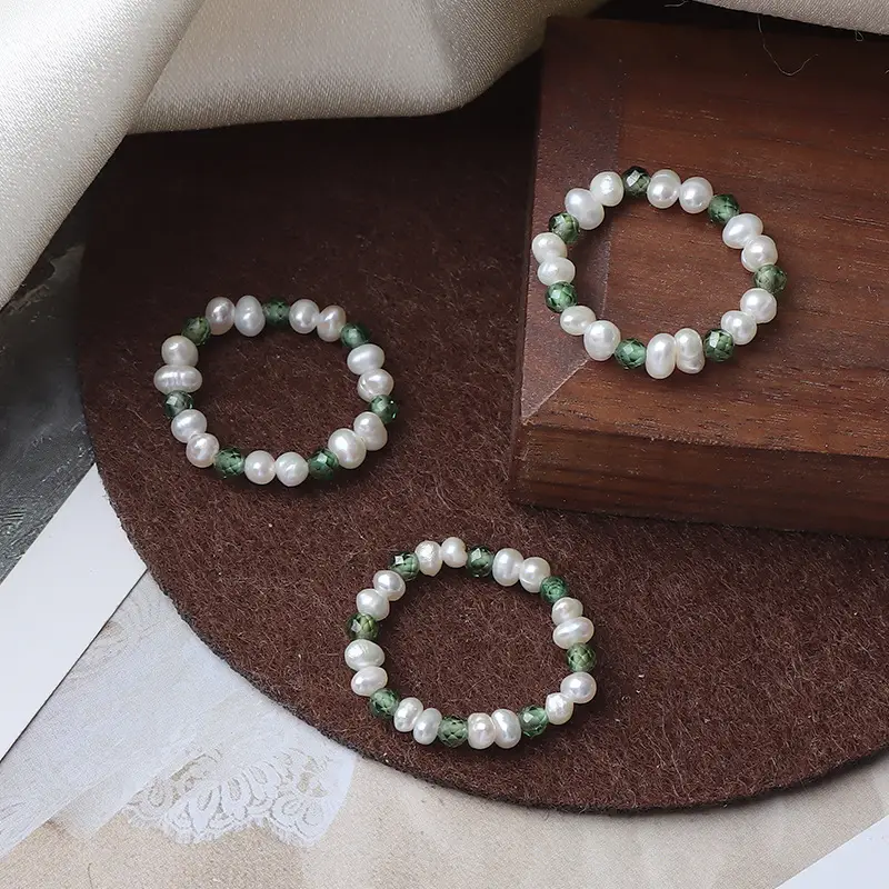 Natural Freshwater Pearl Bracelet Set Green Crystal Stretch - Image 4