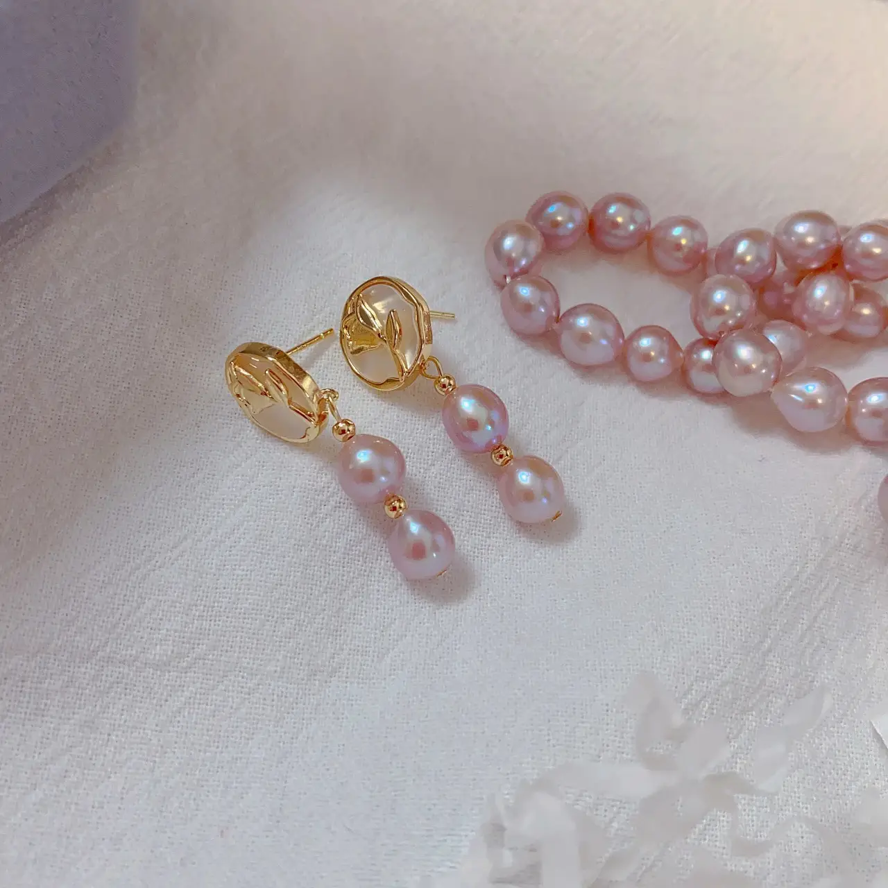 Gentle Purple Pearl Ear Stud Earrings S925 Silver - Image 3